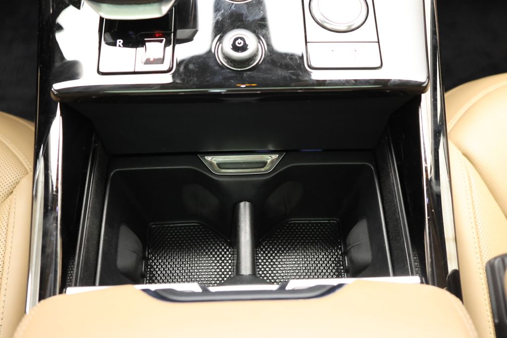 Thumbnail: 2023 Land Rover Range Rover Sport - 25