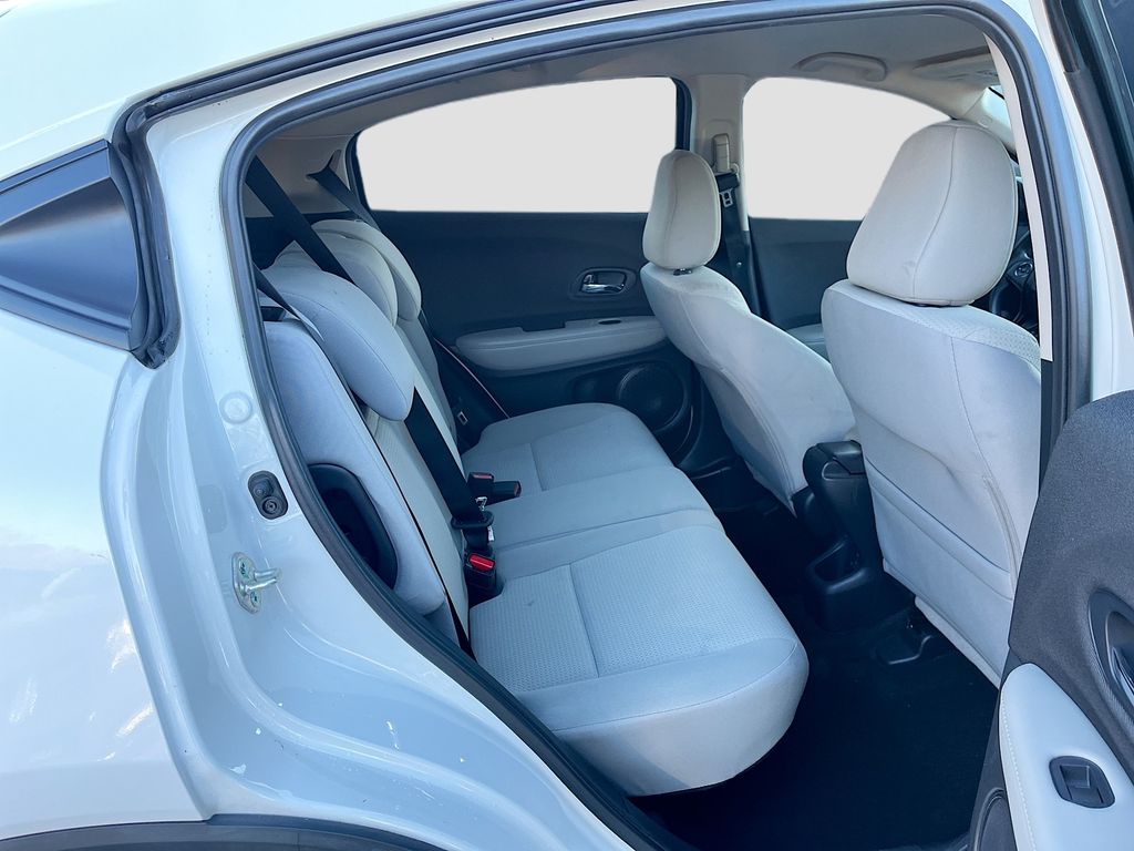 2022 Honda HR-V LX White at AutoSavvy Houston Southwest