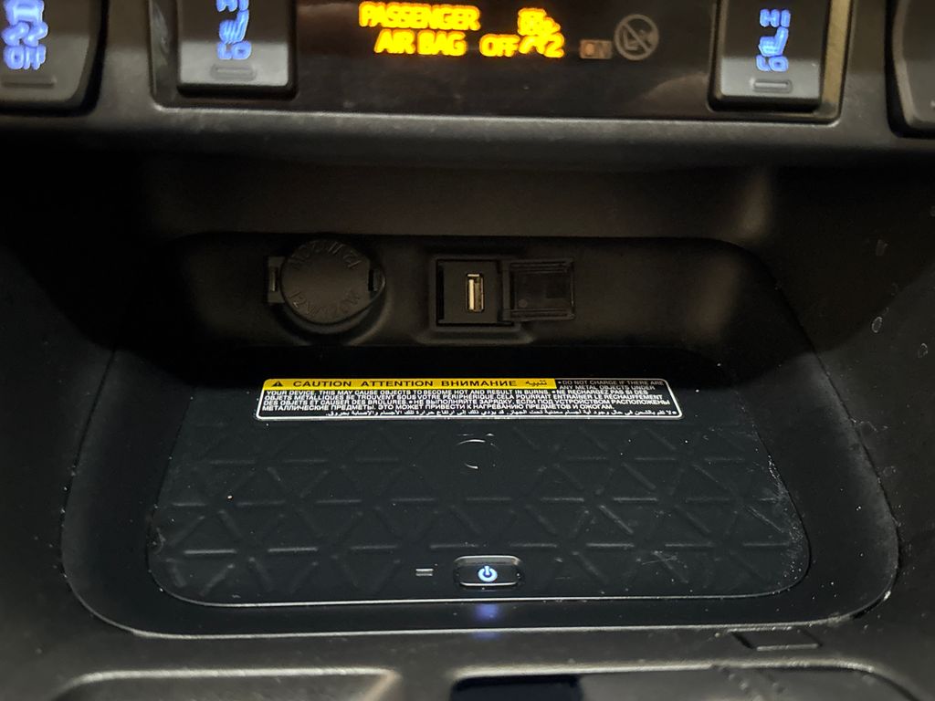 Certified Used 2020 White Toyota XLE Premium image 29
