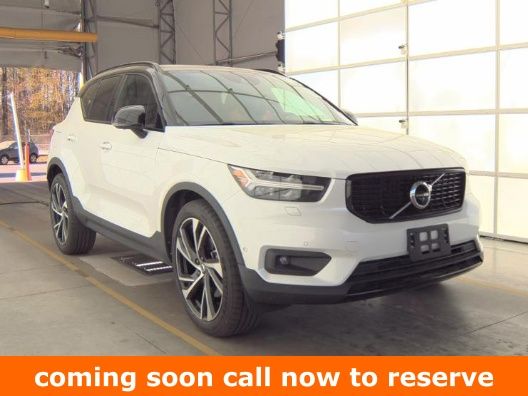 Crystal White 2019 Volvo XC40 T5 R-Design AWD SUV / Crossover All-Wheel Drive Automatic
