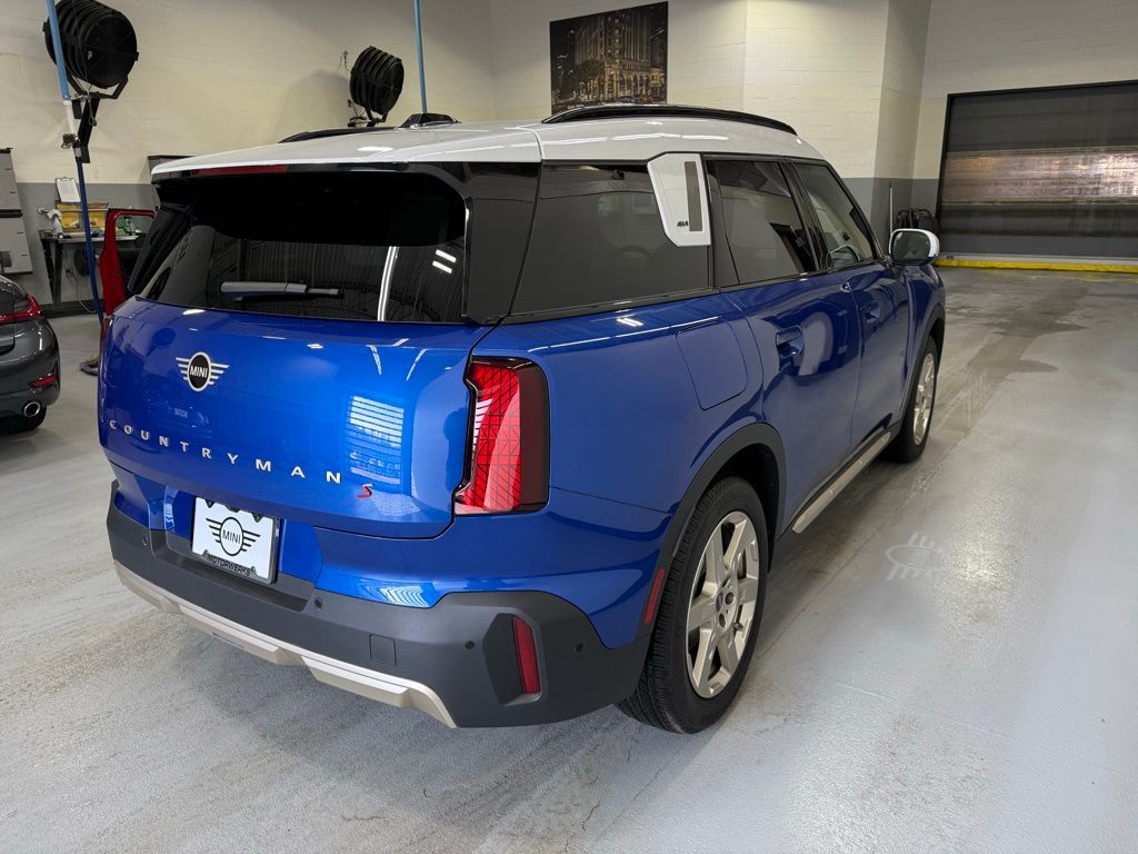 Thumbnail: 2025 MINI Cooper Countryman - 6