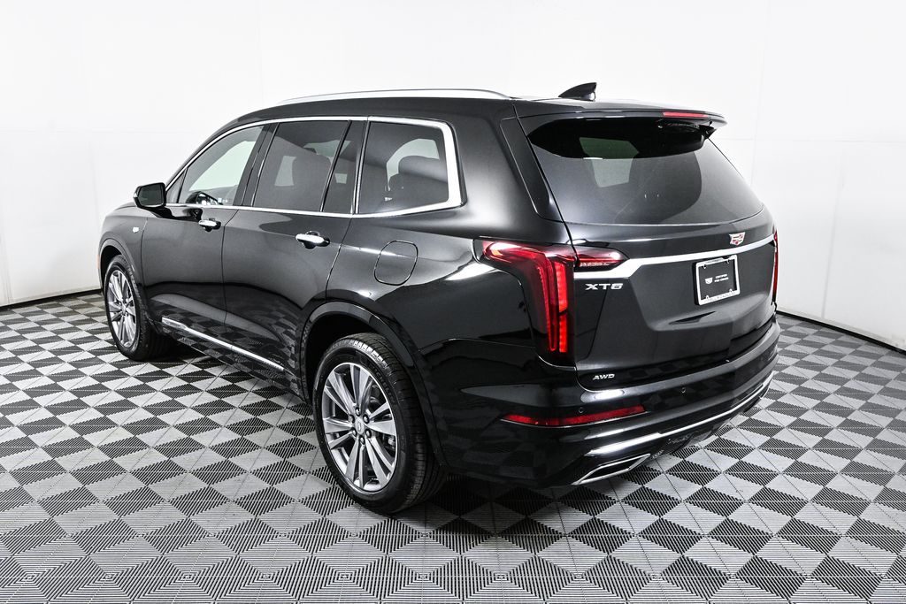 2023 Cadillac XT6 Premium Luxury 4