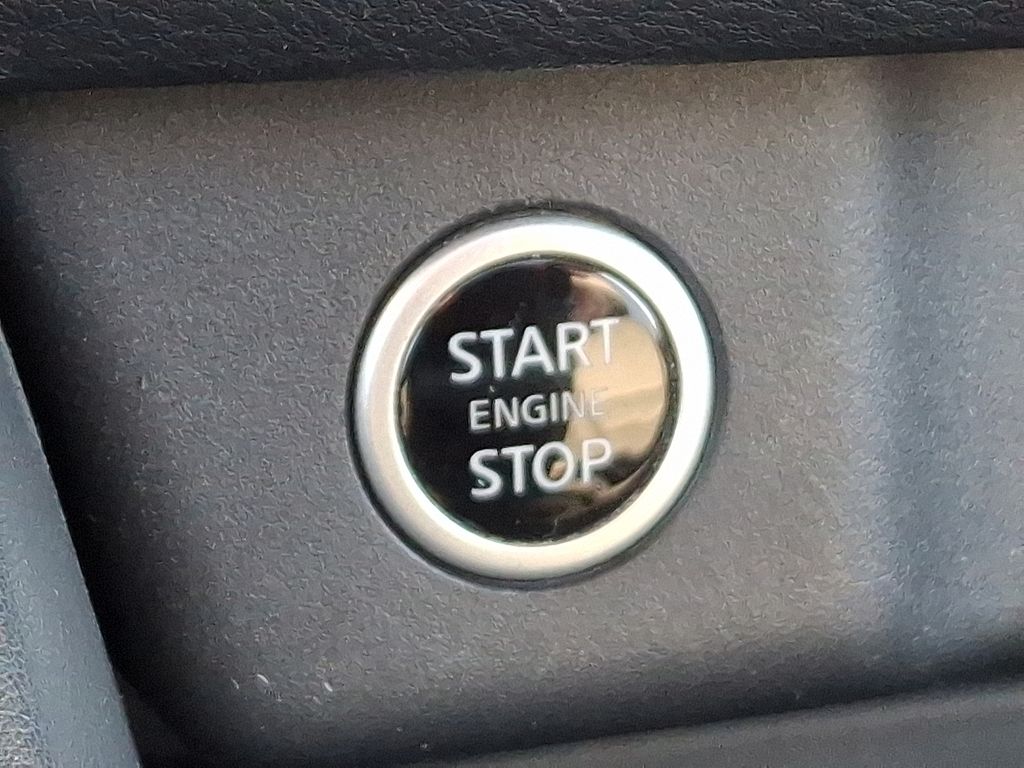 Thumbnail: 2022 Nissan Rogue - 23