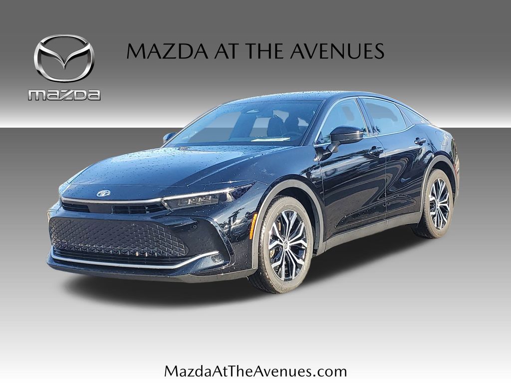 2023 Toyota Crown Limited's photo