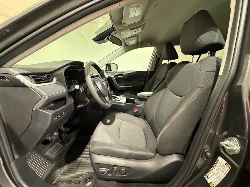 Thumbnail: 2024 Toyota RAV4 - 13