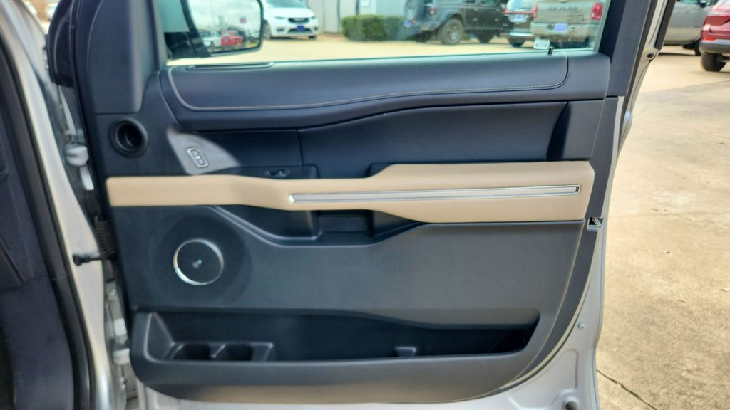 2023 Ford Expedition Max