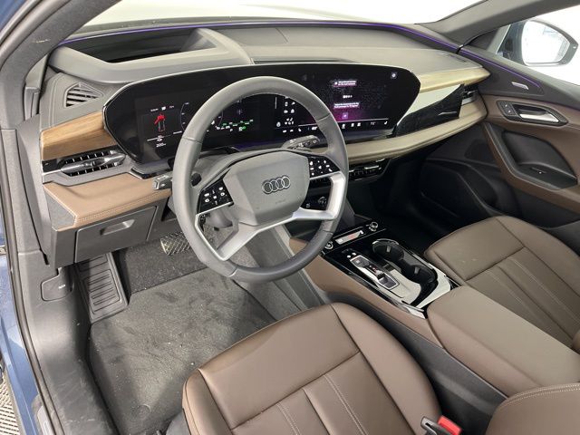 Thumbnail: 2025 Audi Q6 e-tron - 13