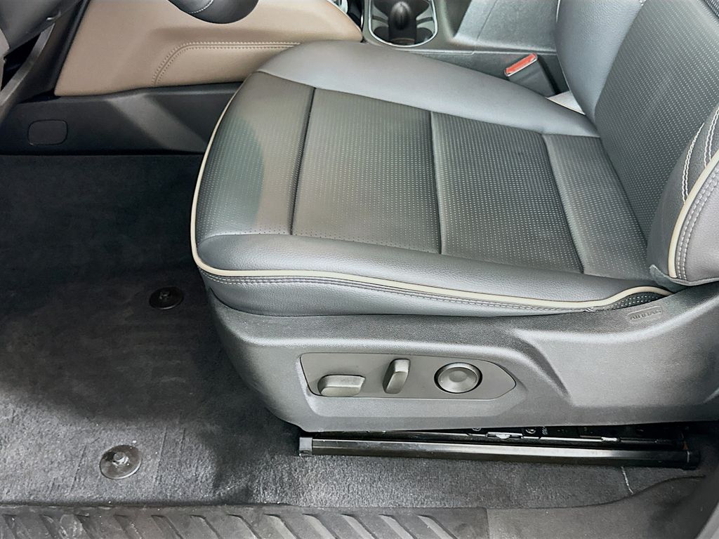 Thumbnail: 2024 GMC Canyon - 20