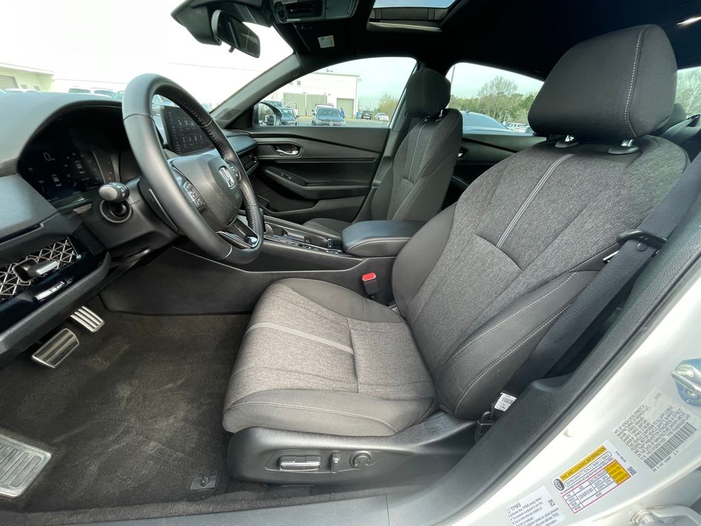 Thumbnail: 2024 Honda Accord - 27