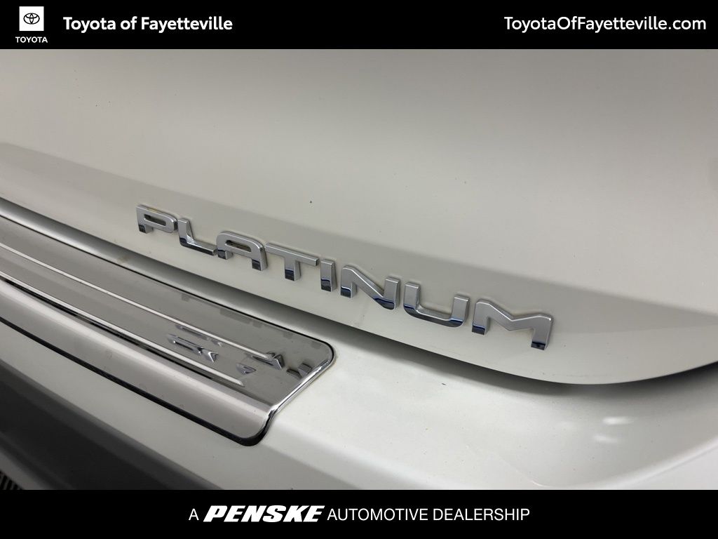 Thumbnail: 2021 Toyota Highlander - 4