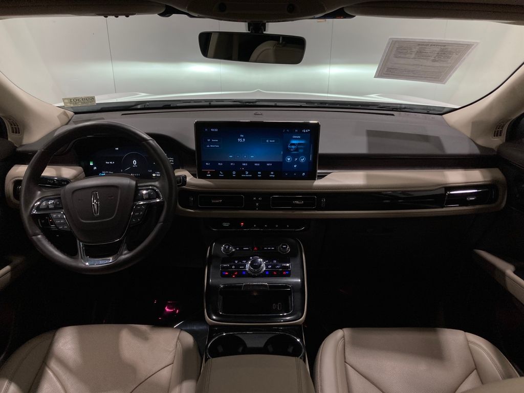 2021 Lincoln Nautilus Reserve