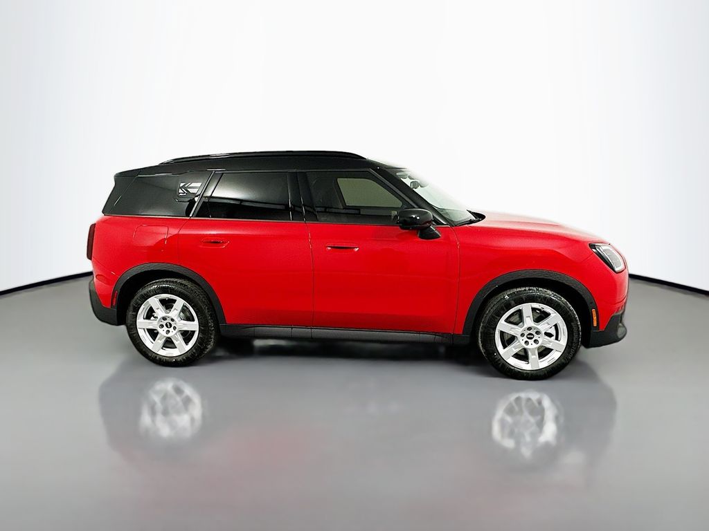 2025 MINI Cooper Countryman Base 4