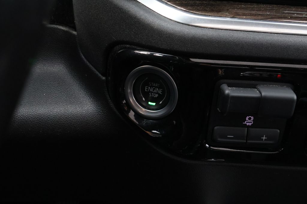 2022 Chevrolet Silverado 1500 RST 30