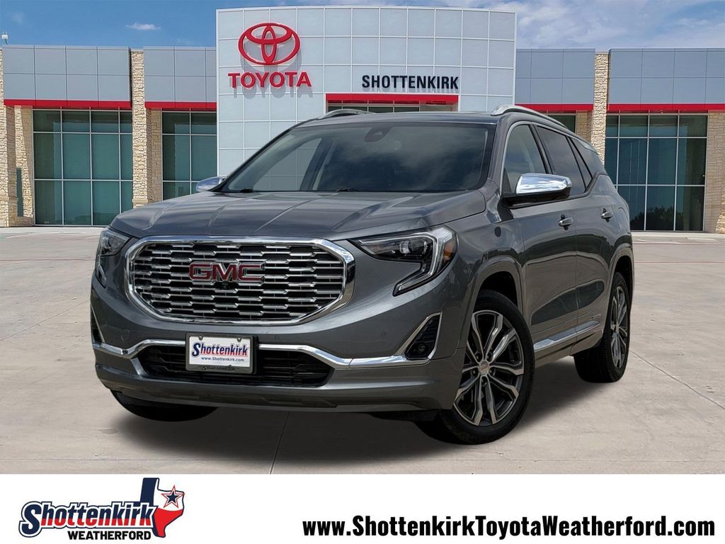 2020 GMC Terrain Denali FWD's photo