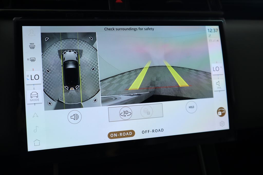 Thumbnail: 2026 Land Rover Range Rover Velar - 17