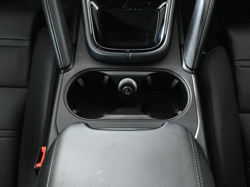 Thumbnail: 2025 Porsche Cayenne - 24