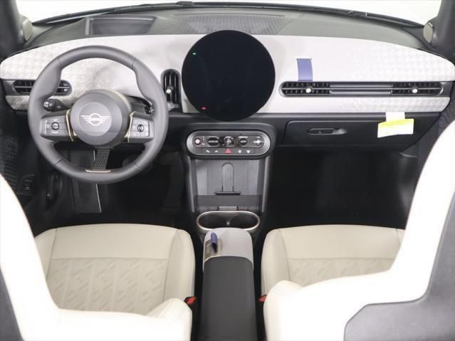 Thumbnail: 2026 MINI Cooper - 20