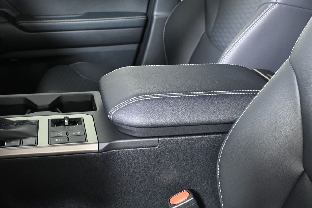 Thumbnail: 2025 Toyota Land Cruiser - 28