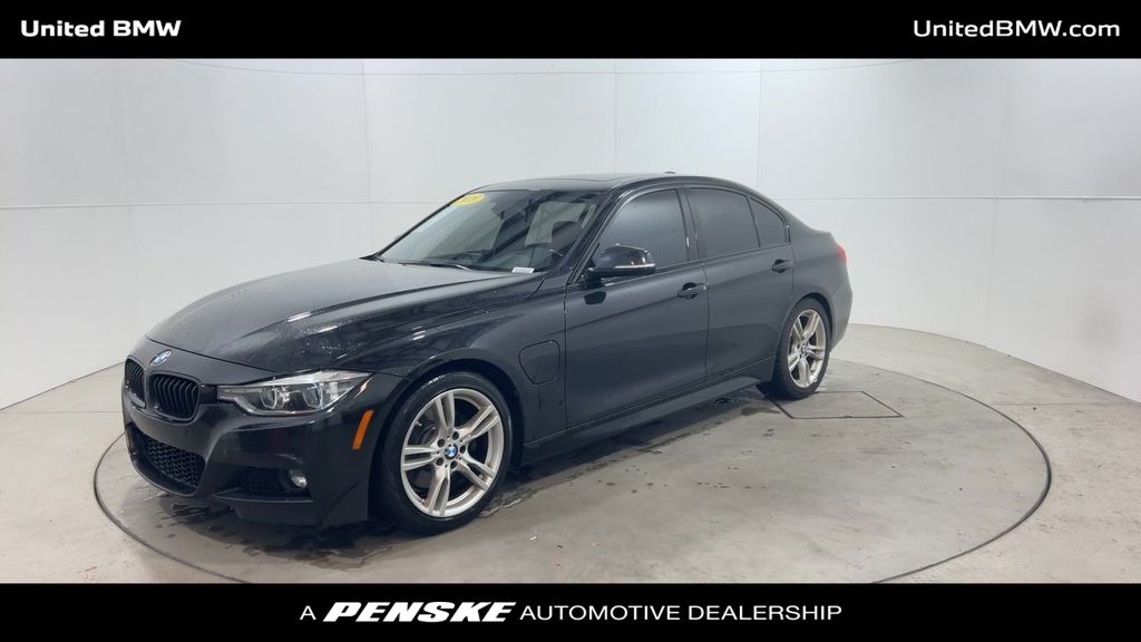 2018 BMW 3 Series 330e iPerformance 4