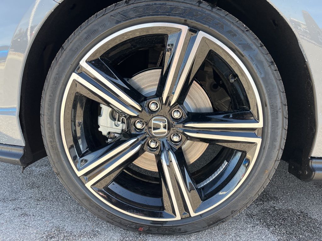 Thumbnail: 2025 Honda Accord - 6