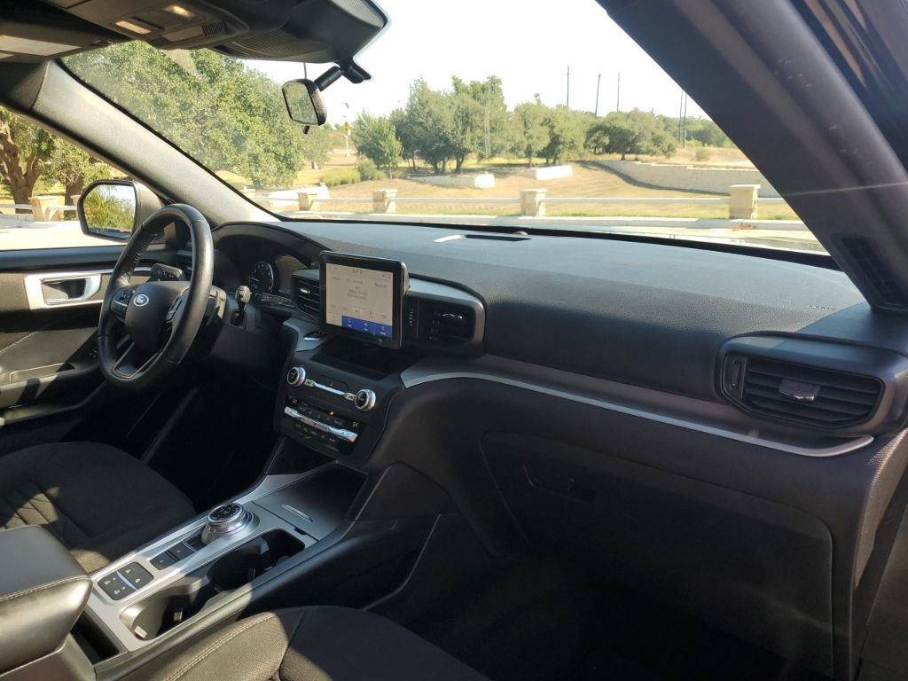 Used Car 2020 Ford Explorer  Xlt For Sale Under $25,000 In Austin, Texas