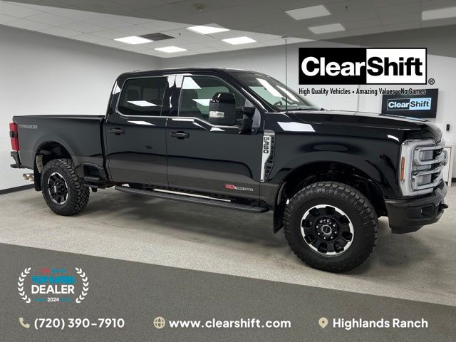Agate Black Metallic 2025 Ford F-350 Super Duty King Ranch Crew Cab 4WD Pickup Truck Four-Wheel Drive 10-Speed Automatic