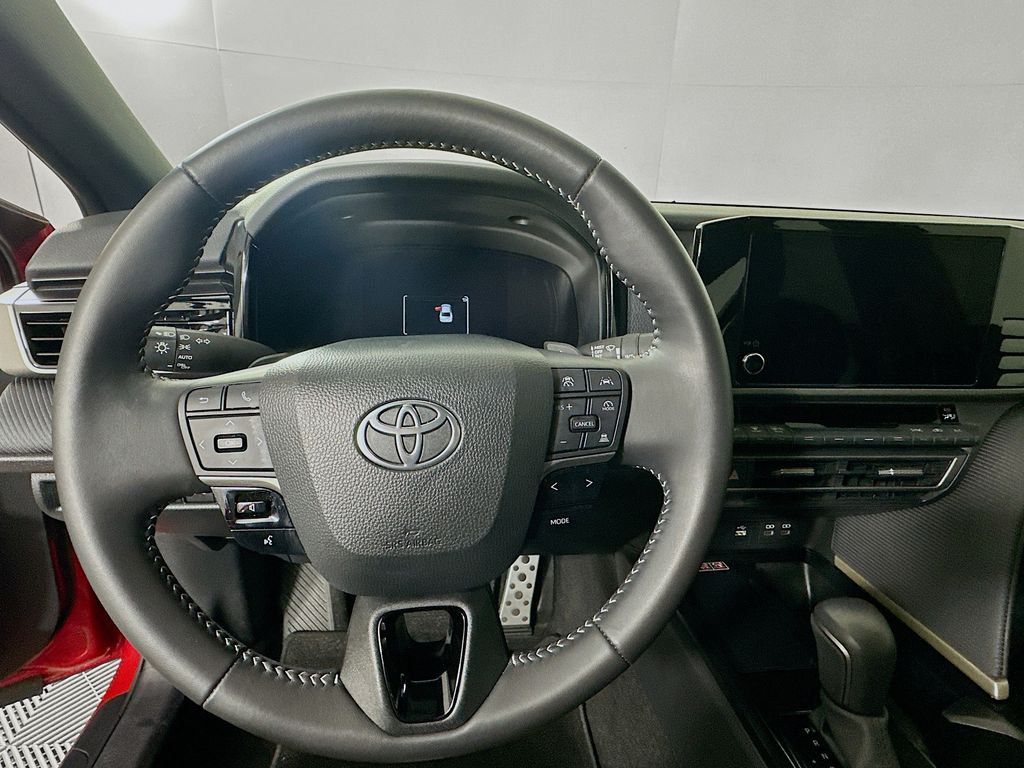 Thumbnail: 2025 Toyota Camry - 11