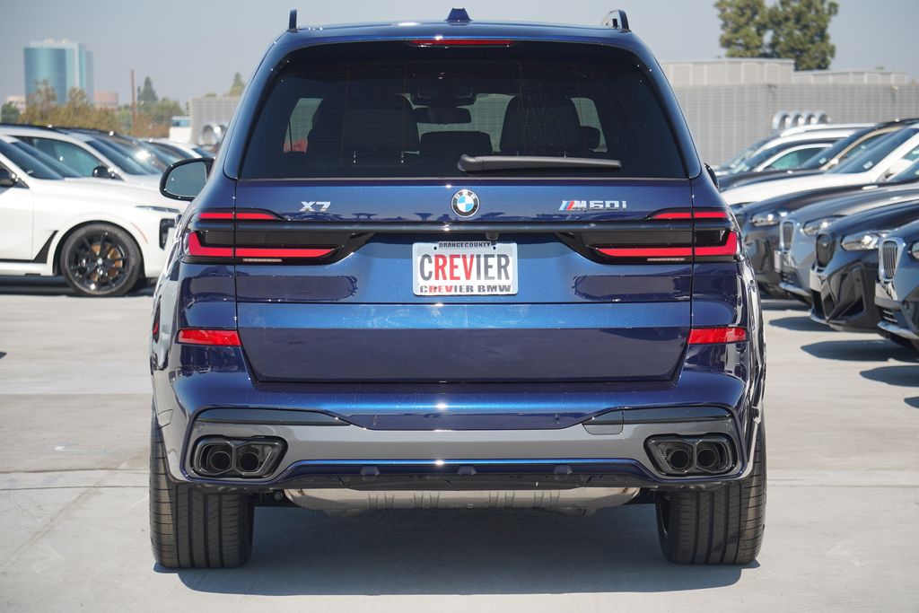 2025 BMW X7 M60i 6