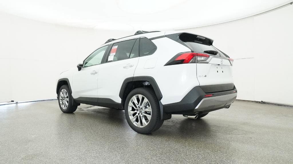 Thumbnail: 2025 Toyota RAV4 - 22