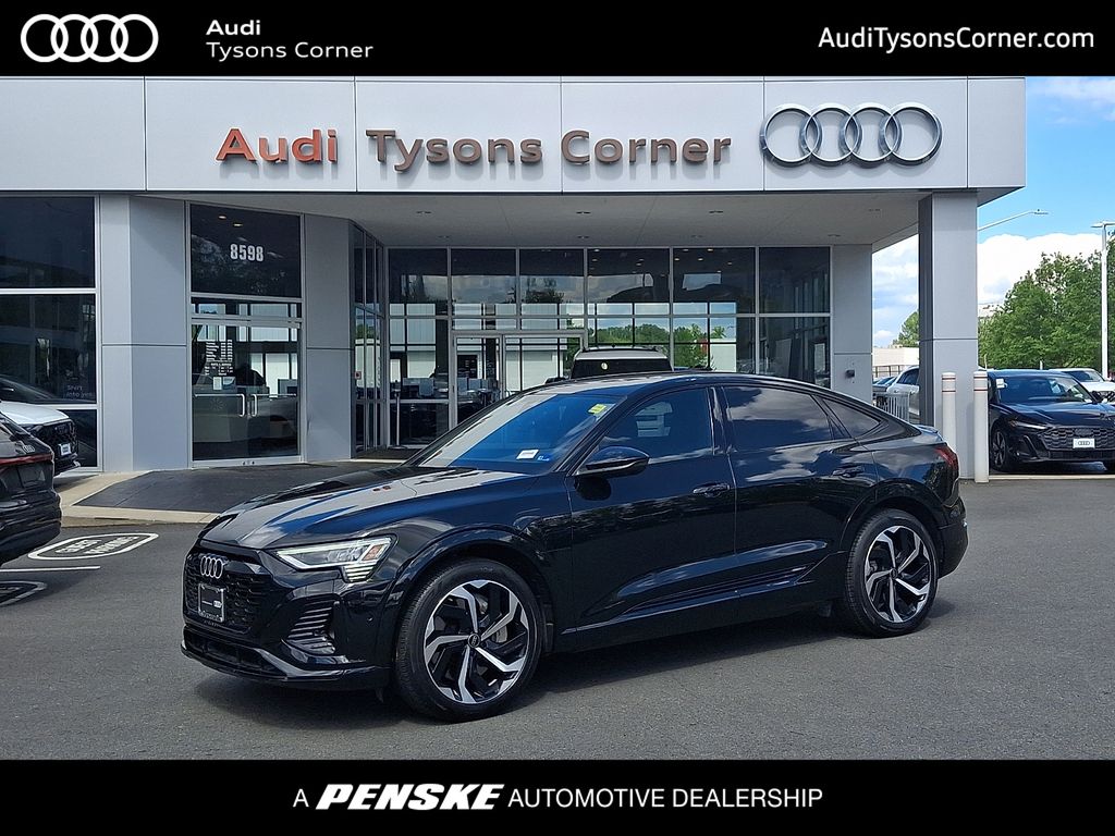 2024 Audi Q8 e-tron Premium Plus -
                  Vienna, VA