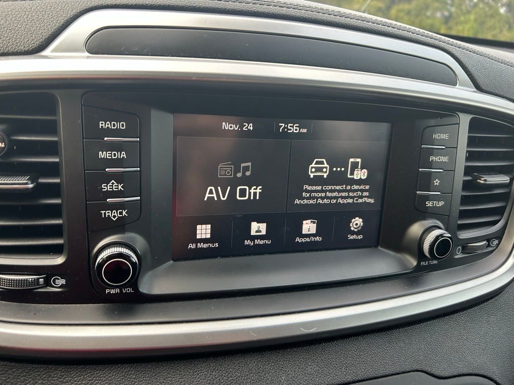 Thumbnail: 2020 Kia Sorento - 23