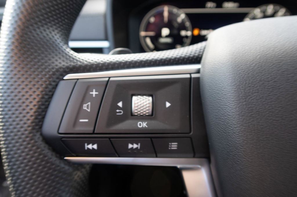 2024 Mitsubishi Outlander PHEV ES S-AWC