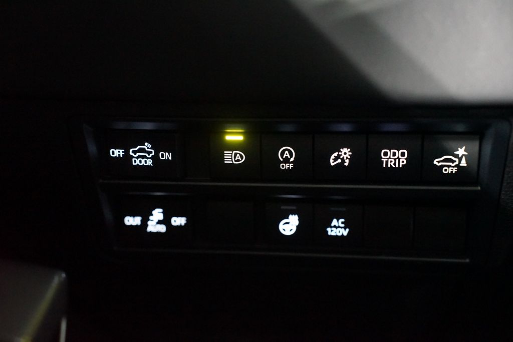 2025 Toyota Tundra Platinum 26