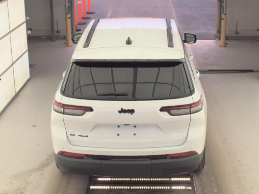 used 2023 Jeep Grand Cherokee L car, priced at $31,597