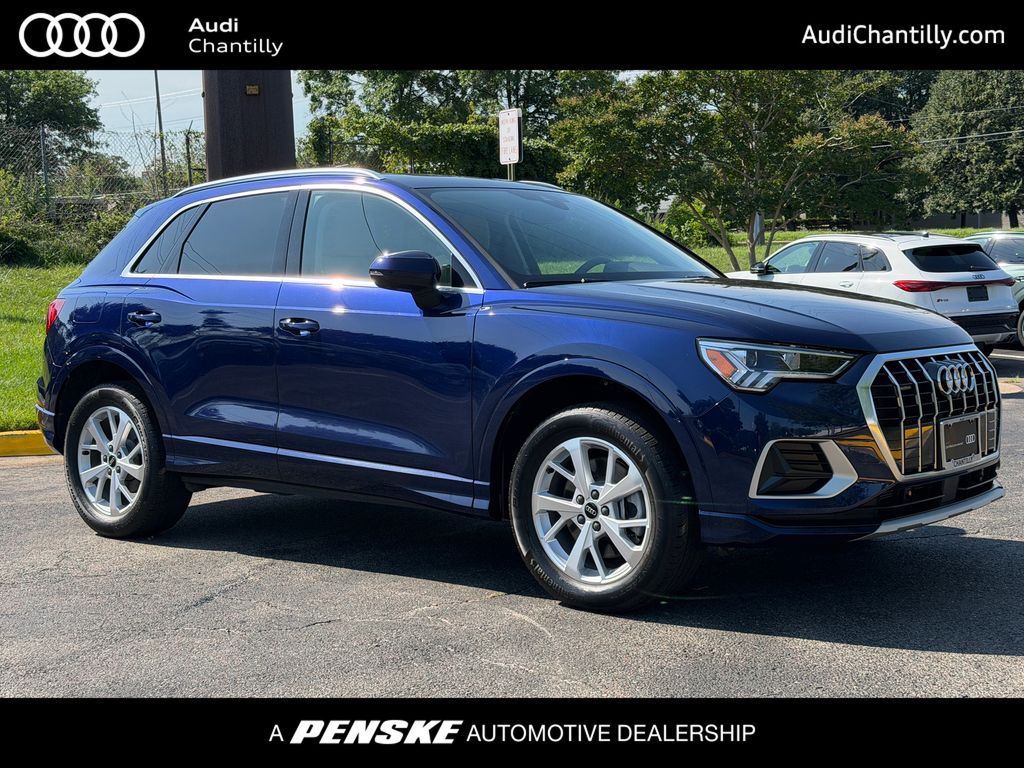 Thumbnail: 2023 Audi Q3 - 1