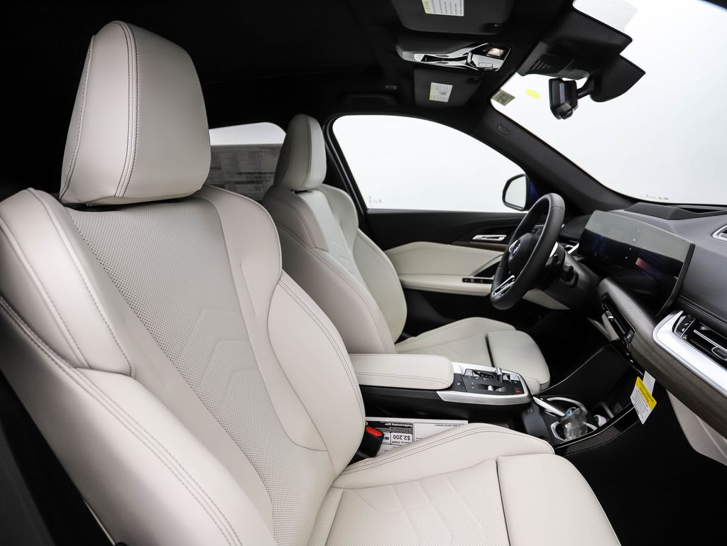 Thumbnail: 2026 BMW X1 - 31