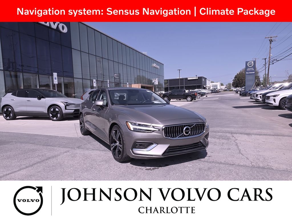Pebble Gray Metallic 2021 Volvo S60 T5 Inscription AWD Sedan All-Wheel Drive Automatic