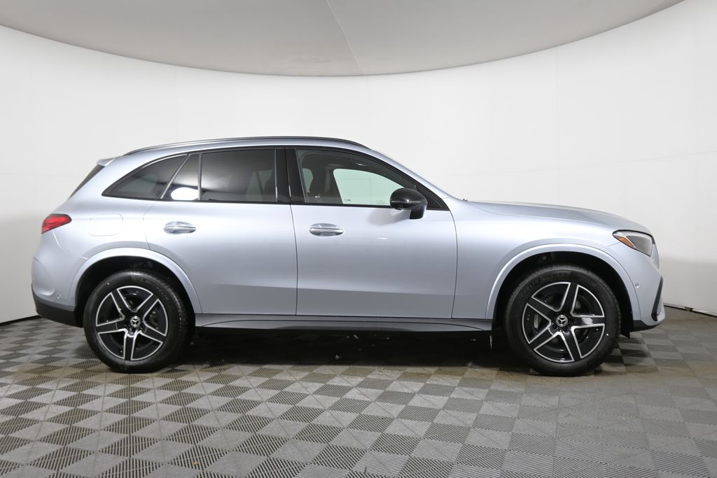 Thumbnail: 2026 Mercedes-Benz GLC - 8