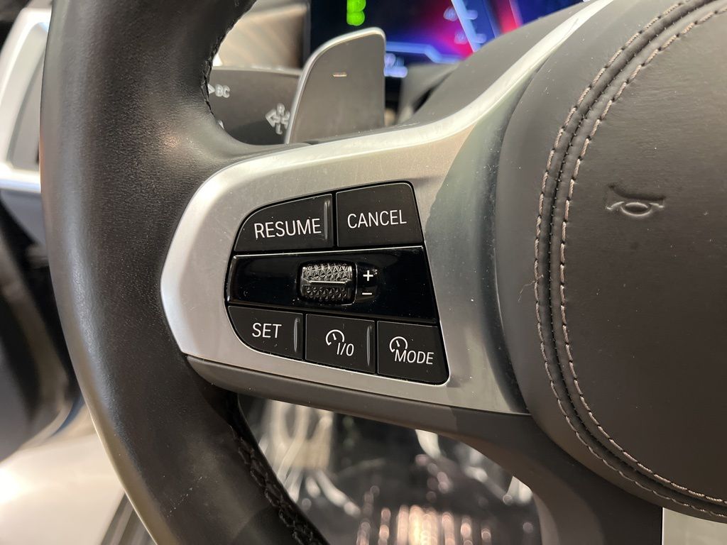 Thumbnail: 2023 BMW X7 - 14