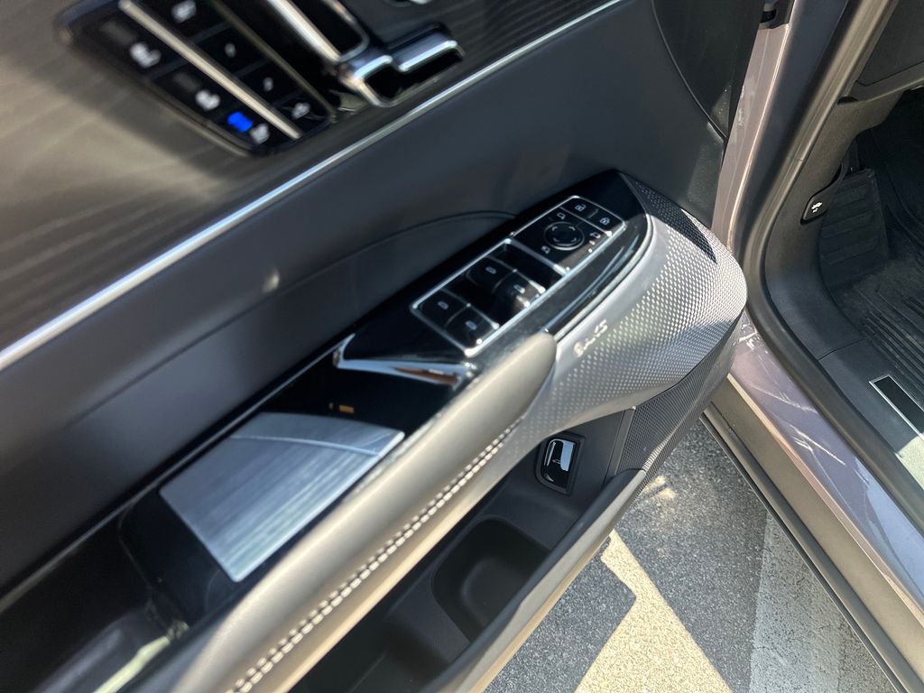 Used Car 2025 Cadillac Lyriq  Luxury For Sale Under $60,000 In Austin, Texas