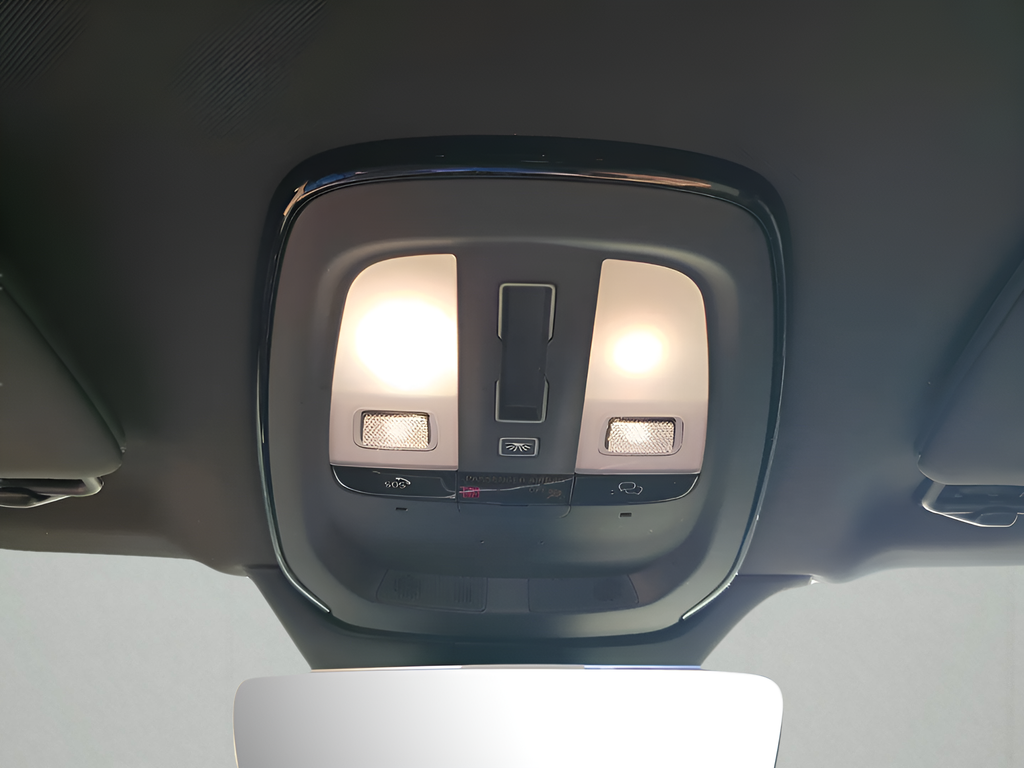 Used Car 2024 Volvo Xc90 Recharge Plug-in Hybrid  Ultimate For Sale Under $50,000 In Austin, Texas