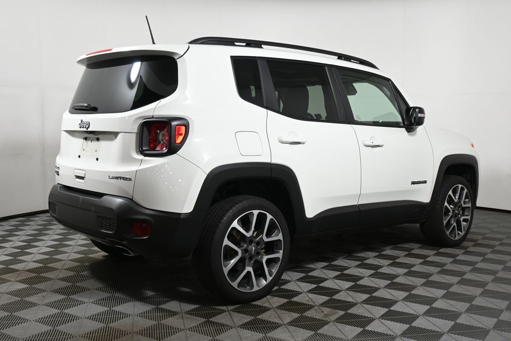 Thumbnail: 2022 Jeep Renegade - 7