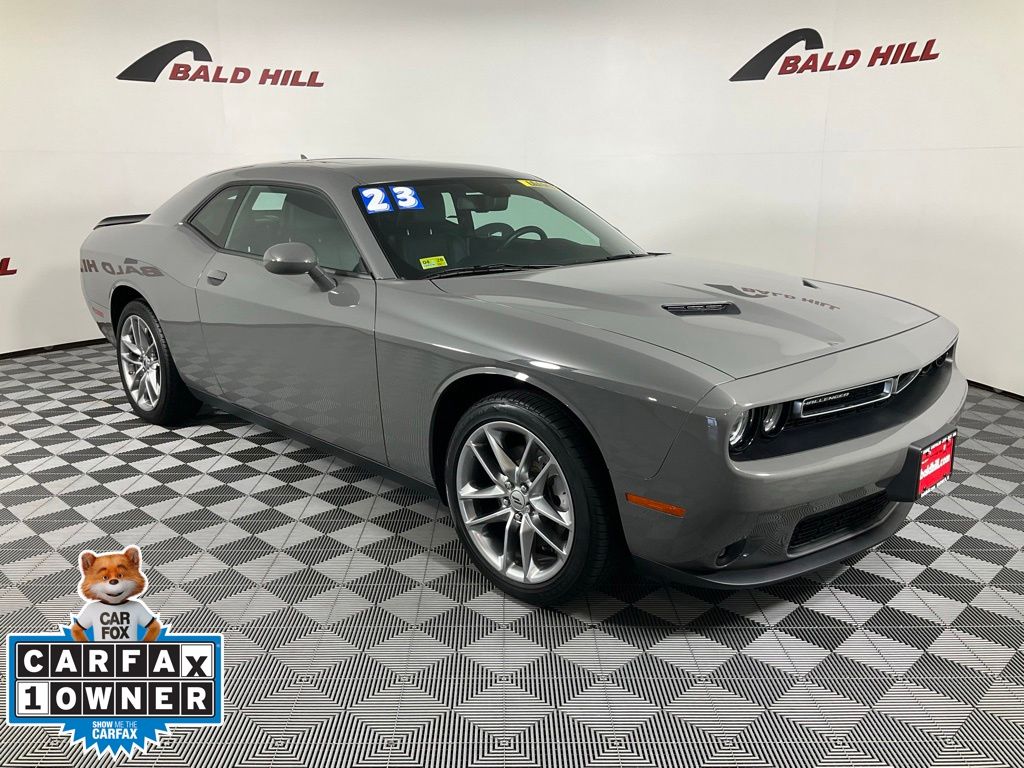 2023 Dodge Challenger SXT AWD