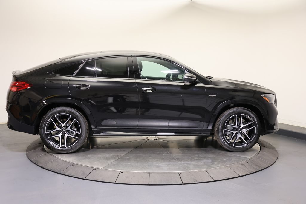 Thumbnail: 2026 Mercedes-Benz GLE - 8