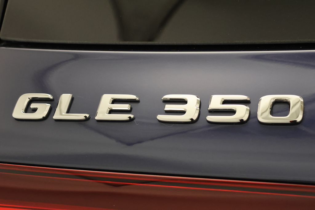 Thumbnail: 2026 Mercedes-Benz GLE - 9