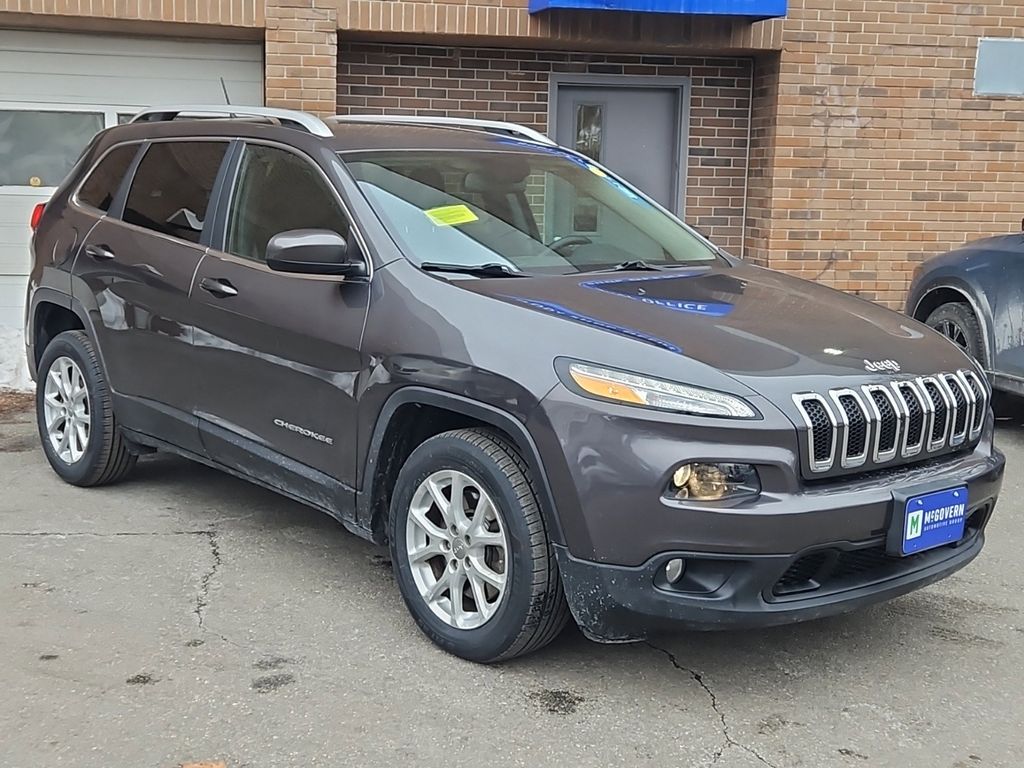 2016 Jeep Cherokee Latitude photo