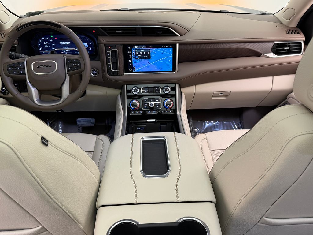 Thumbnail: 2024 GMC Yukon - 22
