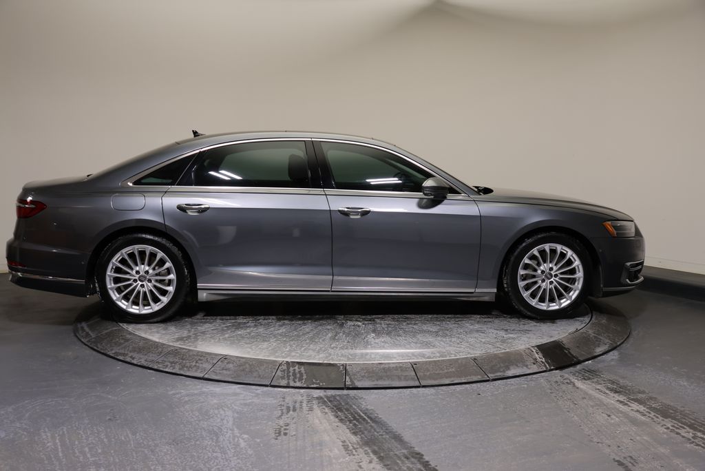 Thumbnail: 2019 Audi A8 - 8