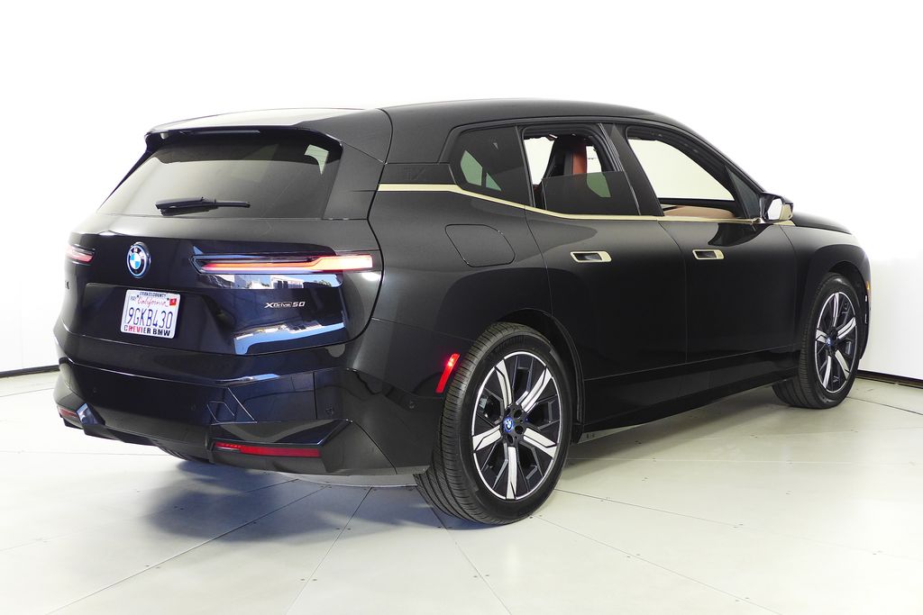 Thumbnail: 2023 BMW iX - 6