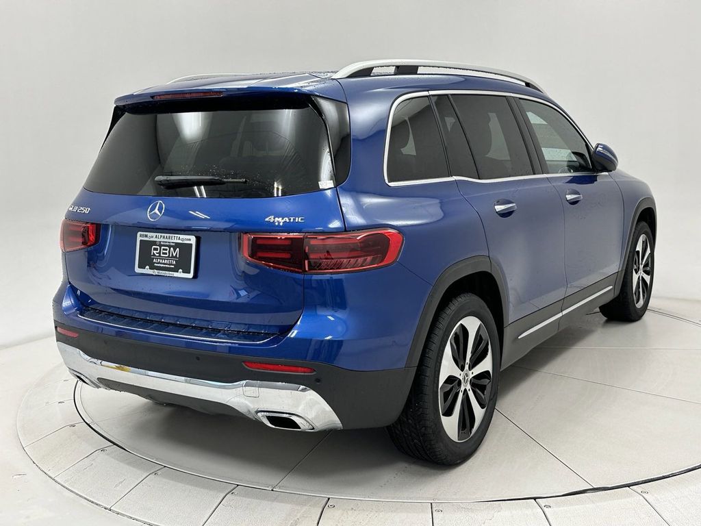 2024 Mercedes-Benz GLB GLB 250 7